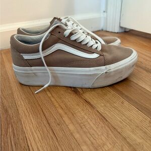 Vans Women's Sneakers in Brown and White